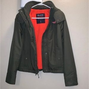 HOLLISTER girls / Teens 12-14 all fleece lined olive green front zip coat jacket
